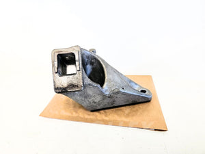 11-19 Bmw 550i F10 Right Engine Mount Bracket 22-11-6-777-622 Oem Used