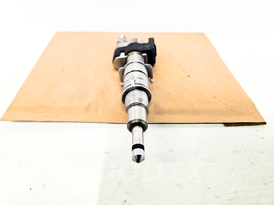 11-17 Bmw 550i F10 Fuel Injector 4.4L Index 12 13537585261 Oem Used
