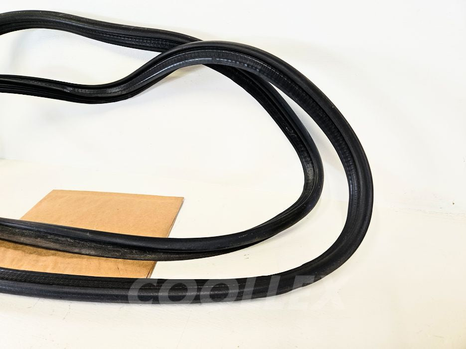 06-13 Lexus Is250 Is350 Trunk Weather-Strip Deck Lid Seal 64461-53020 Oem Used
