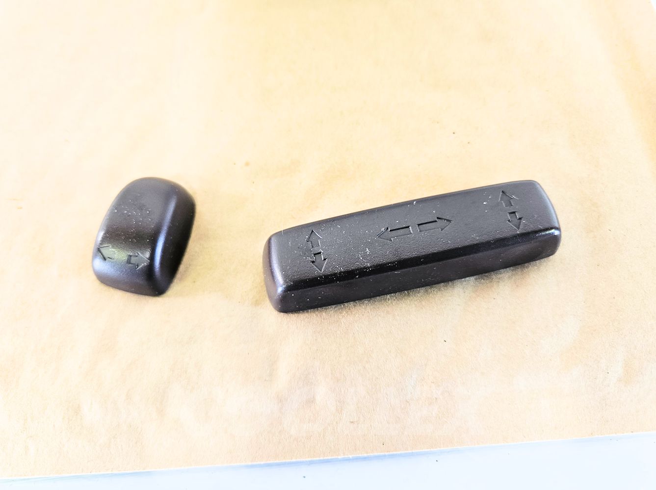 07-09 Acura MDX Front Left Seat Switch Knobs Burgundy Brown 81651-sdb-a71zq Oem Used