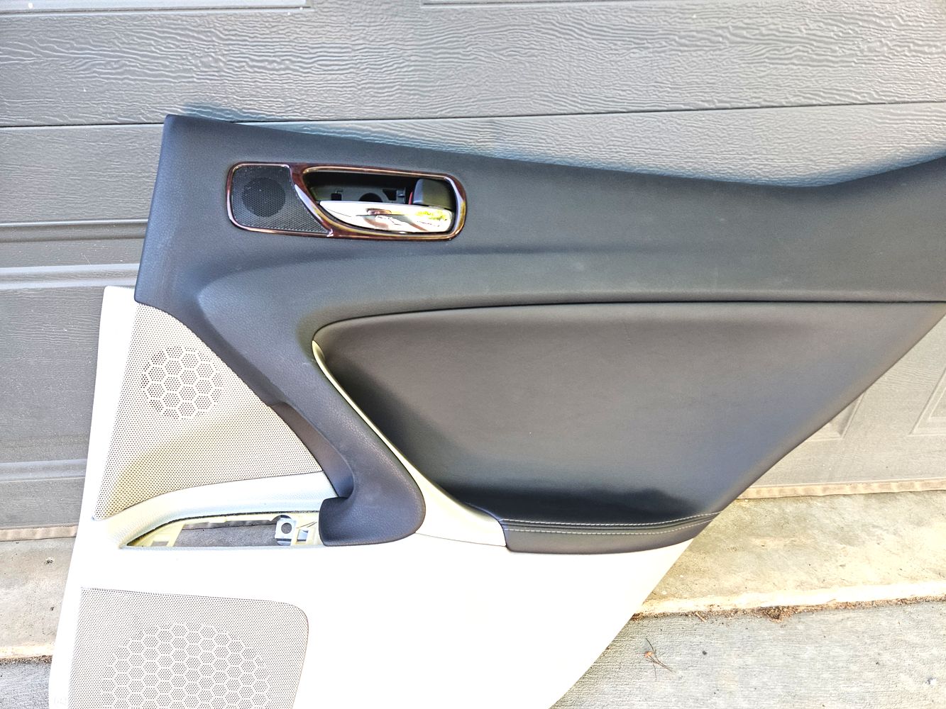 06-09 Lexus Is250 Is350 Rear Right Door Panel Gray 67630-53500-B5 Oem Used