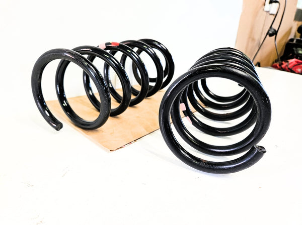 07-14 Mini Cooper Clubman Rear Coil Spring x2 33-53-6-785-857 Oem Used