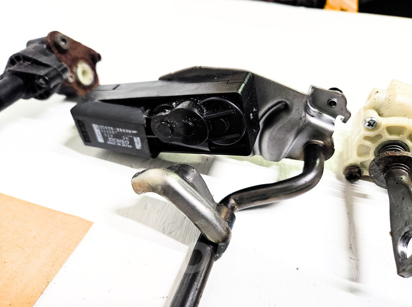 06-13 Lexus Is250 Seat Motors Set Driver Front Lh 72760-30170, 85801-58020 Oem Used