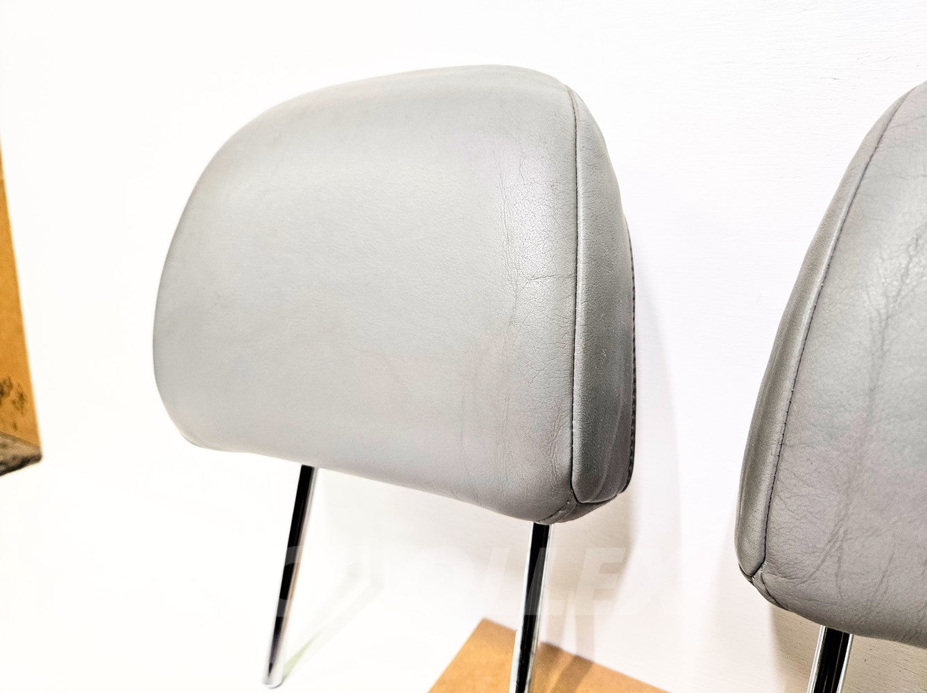06-13 Lexus Is250 Front Seat Head Rests Gray x2 71910-53111-B1 Oem Used