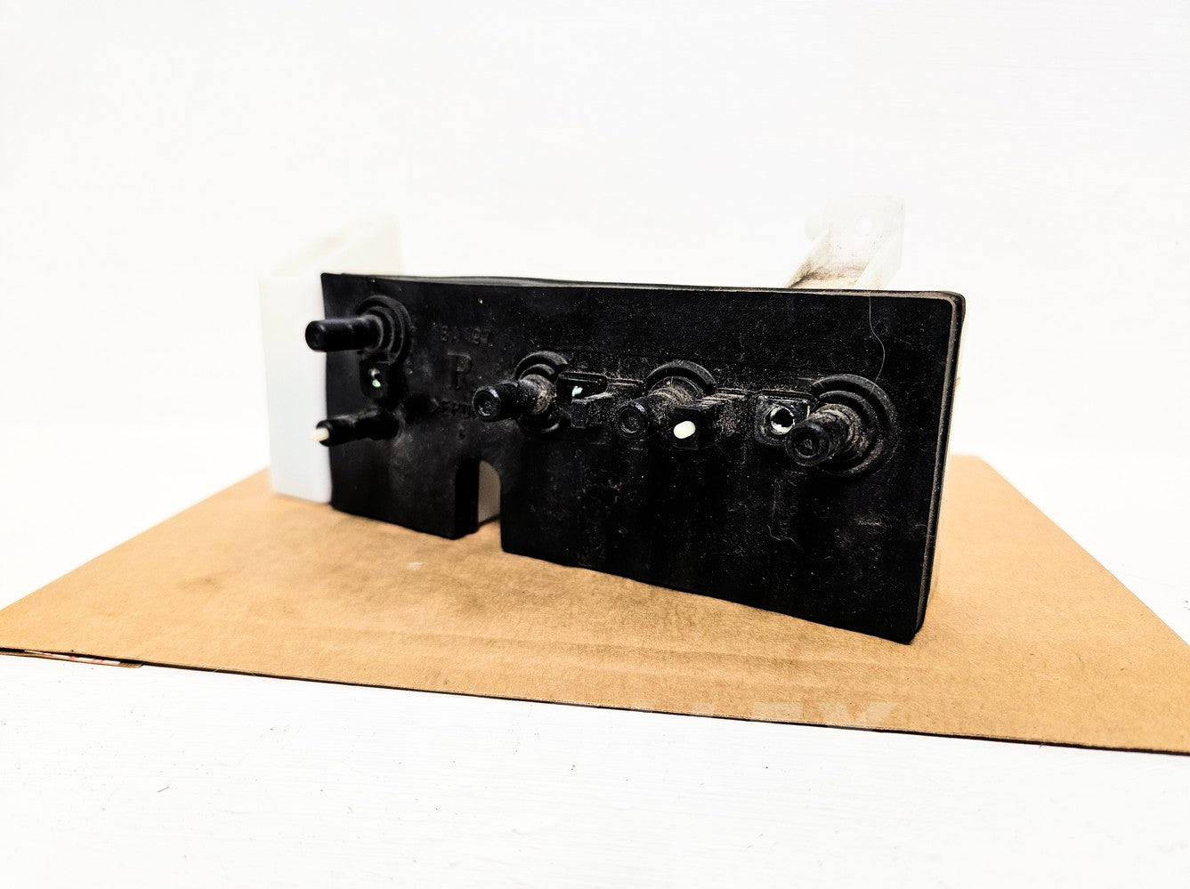 06-09 Lexus Is250 Front Seat Adjuster Switch Passenger Front Right 84070-53031 Oem Used