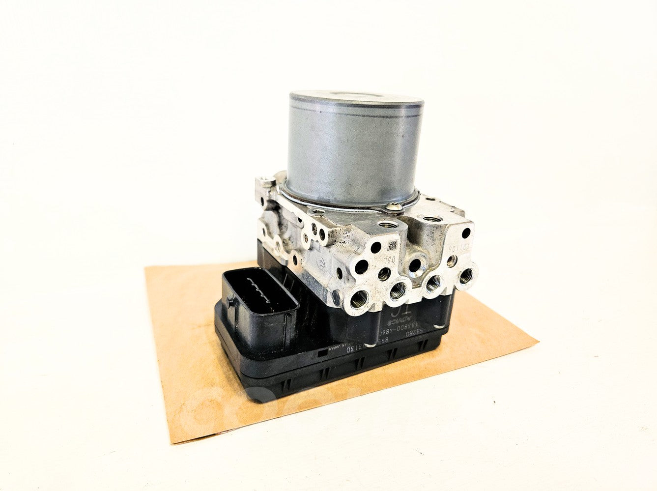 09-12 Lexus Is250 Abs Actuator Modulator Valve Pump 44050-53260 Oem Used