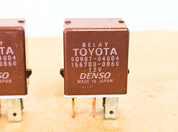 06-24 Lexus Is250 Fuel Pump Relay x2 90084-98032 Oem Used