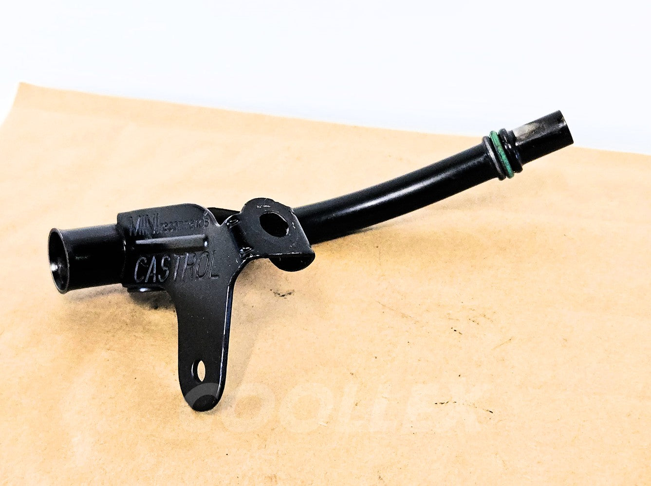 07-14 Mini Cooper Clubman Oil Guide Tube 11-43-7-586-030 Oem Used