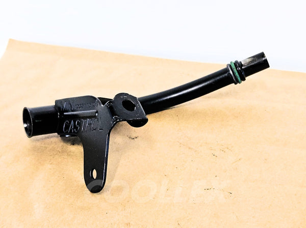 07-14 Mini Cooper Clubman Oil Guide Tube 11-43-7-586-030 Oem Used