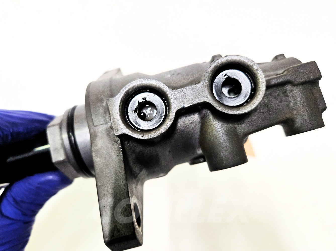 06-13 Lexus Is250 Master Brake Cylinder 47028-30030 Oem Used