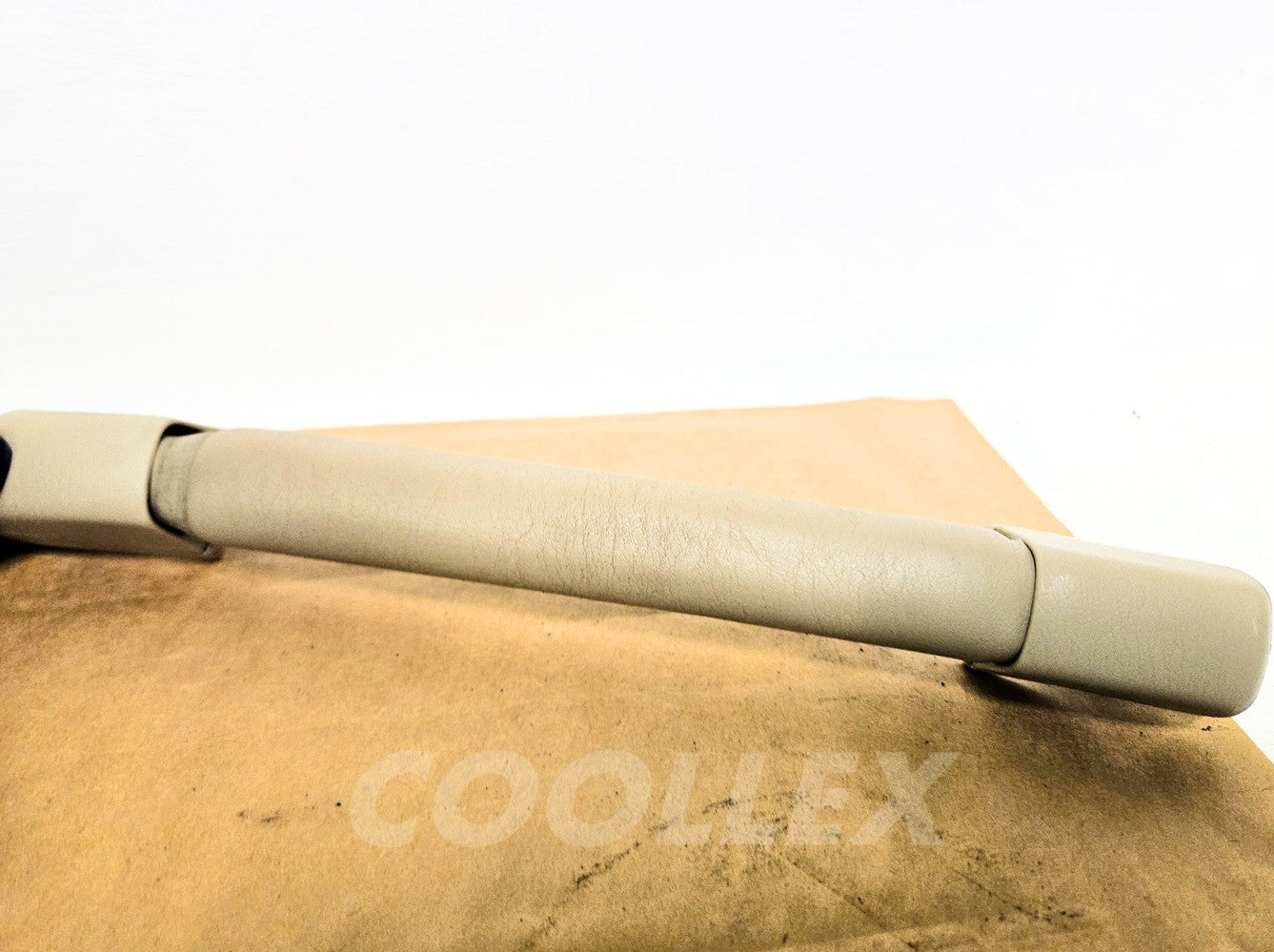 02-05 Lexus Is300 Ceiling Grip Handle 74610-53010 Ivory Oem Used