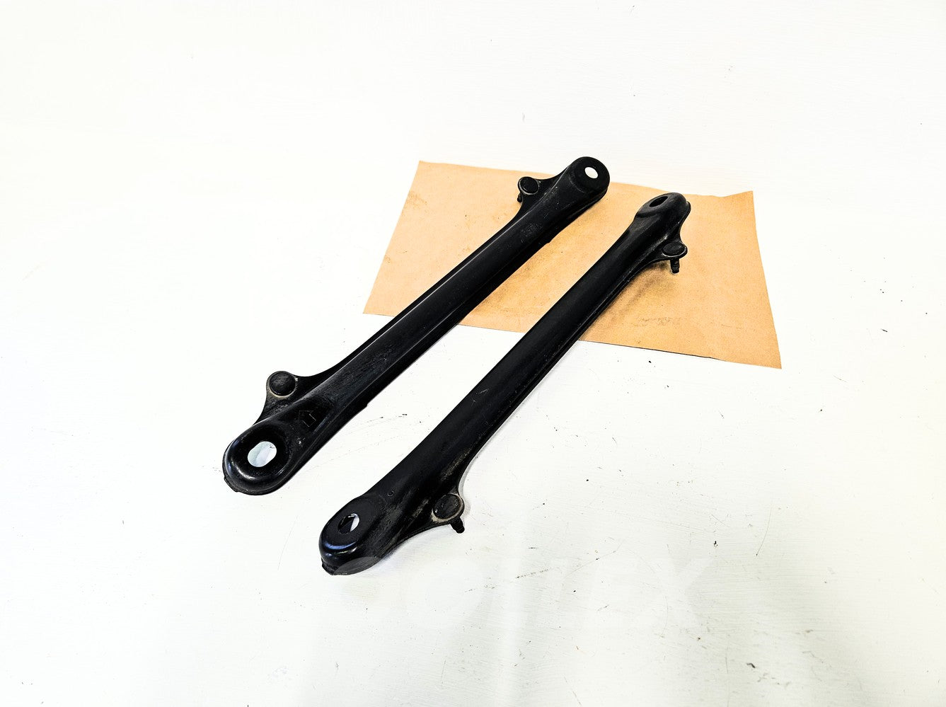06-13 Lexus Is250 Rear Cross-Member Brace 52295-30030 Oem Used
