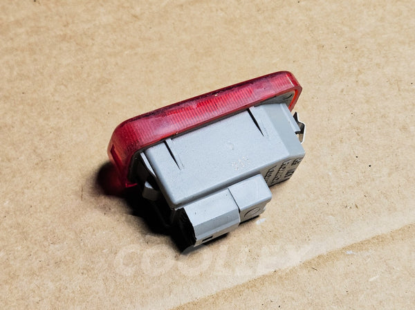 01-05 Lexus Is300 Front Door Courtesy Lamp RH 81230-53010 Oem Used