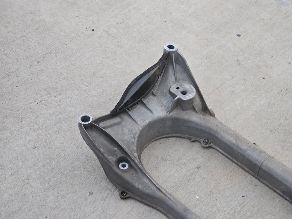 06-24 Lexus Is250 Is300 Rwd Front Subframe Crossmember Cradle 51201-30140 Oem Used
