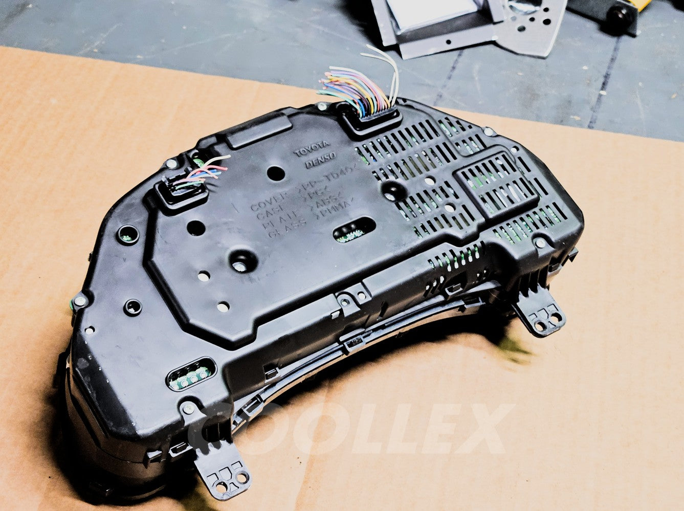 06-13 Lexus Is250 Instrument Cluster  83800-53580 Oem Used (for parts)