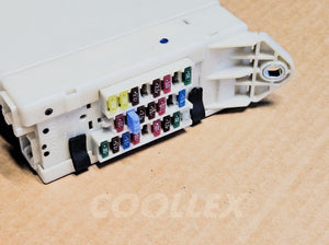 06-10 Lexus Is250 Awd Front Left Juction Block Fuse Box 82733-53040 Oem Used