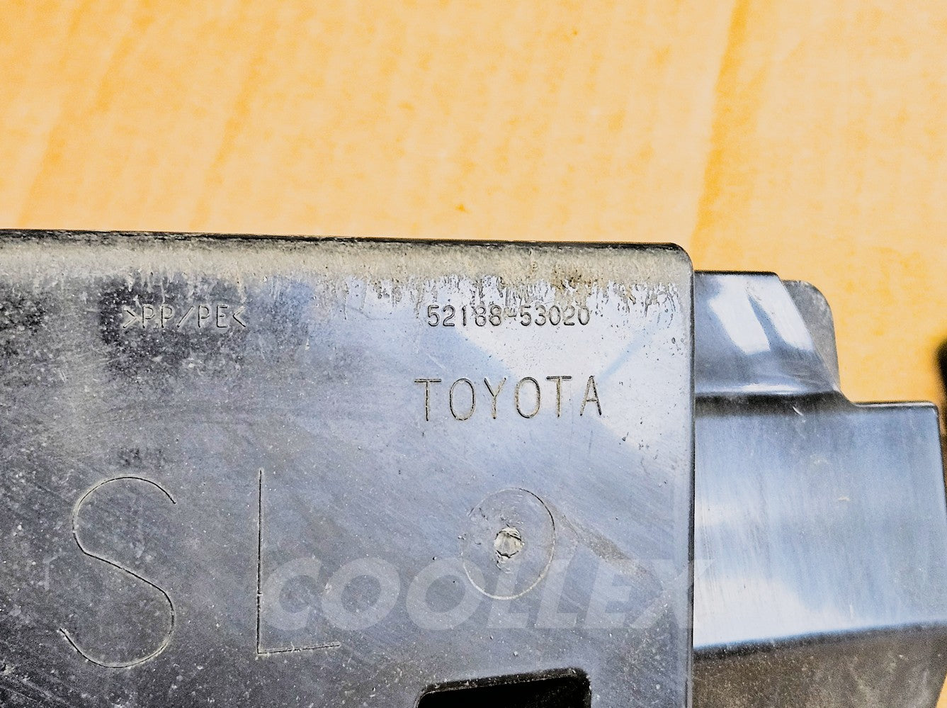 06-13 Lexus Is250 Is350 Rear Bumper Impact Absorber Plastic 52187-53010, 52188-53020 Oem Used