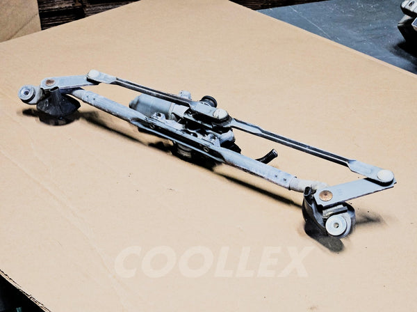 06-13 Lexus Is250 Windshield Wiper Linkage w/Motor 85110-60400 85150-53050 Oem Used