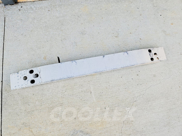 06-13 Lexus Is250 Front Bumper Reinforcement 52131-53060 Oem Used