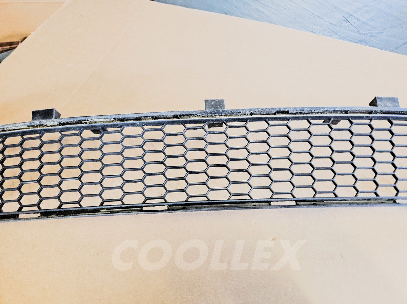 06-11 Lexus Is250 Front Bumper Lower Grille 53112-53010 Oem Used