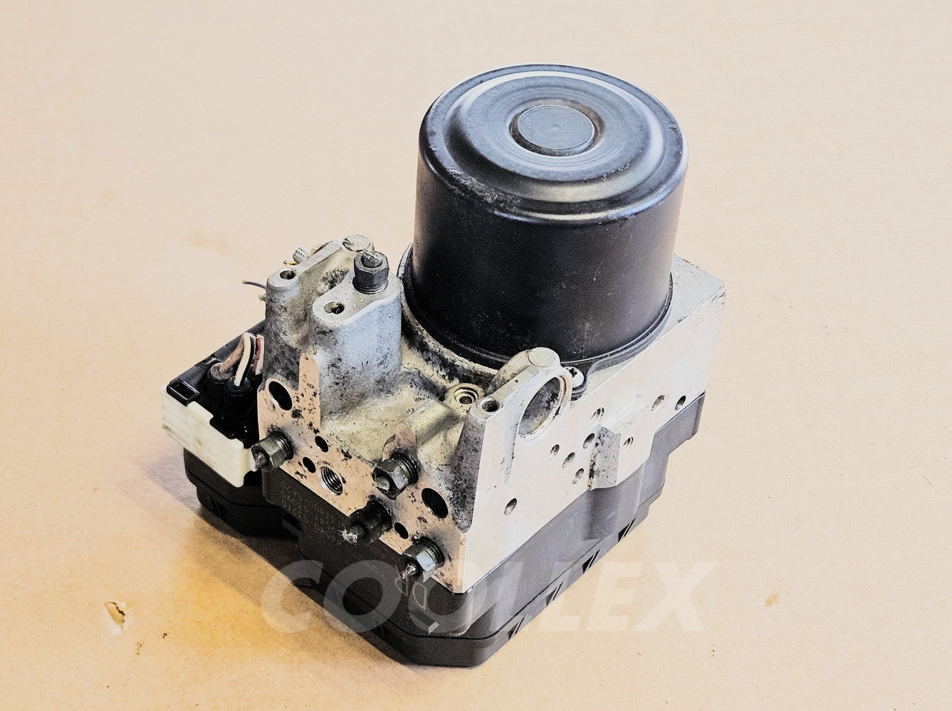 06-08 Lexus Is250 AWD ABS Anti-Lock Brake Pump Module 44540-53210, 44050-53180 Oem Used