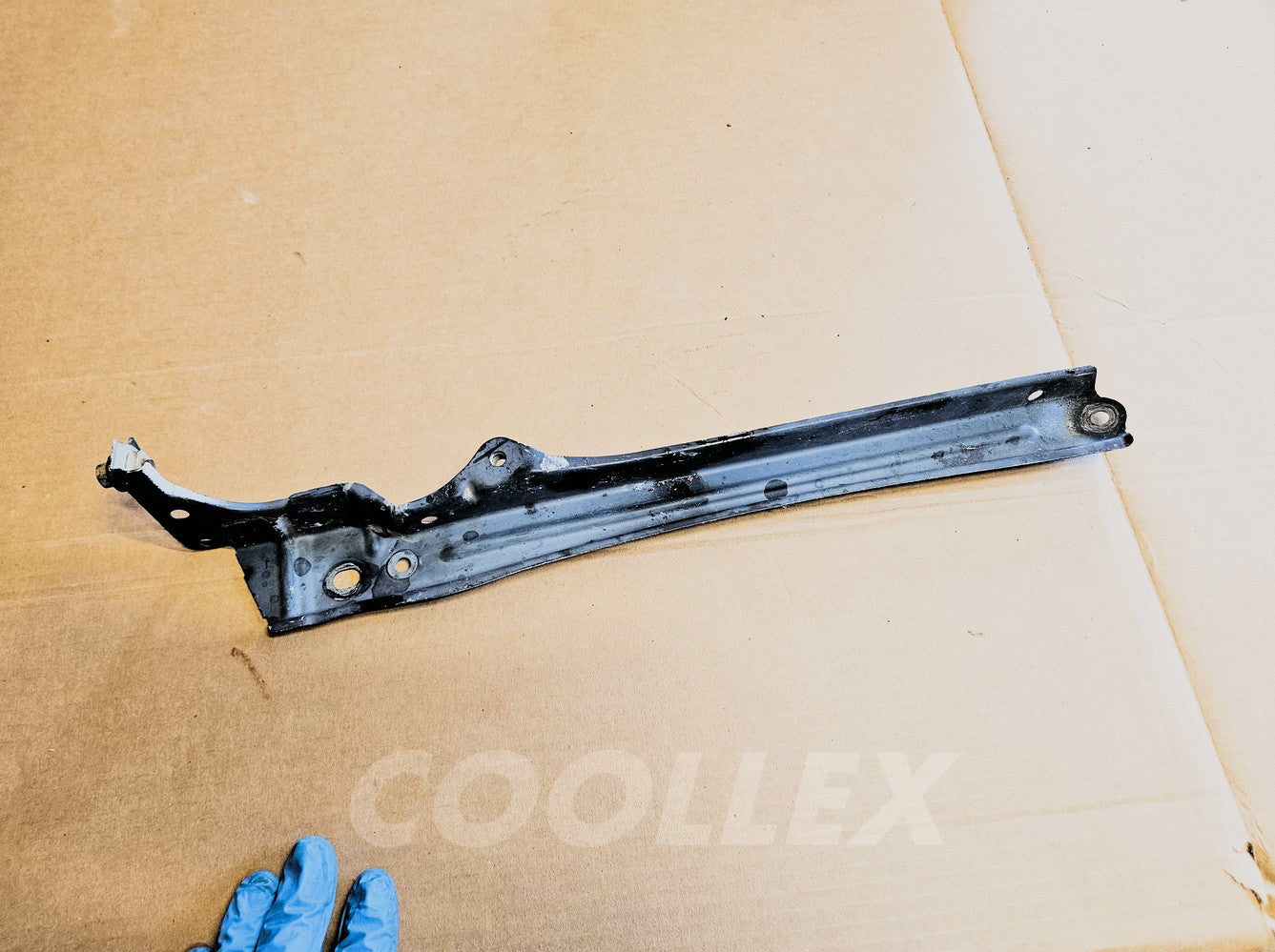 06-13 Lexus Is250 Is350 Hood Lock Support Bar 53217-53901 Oem Used