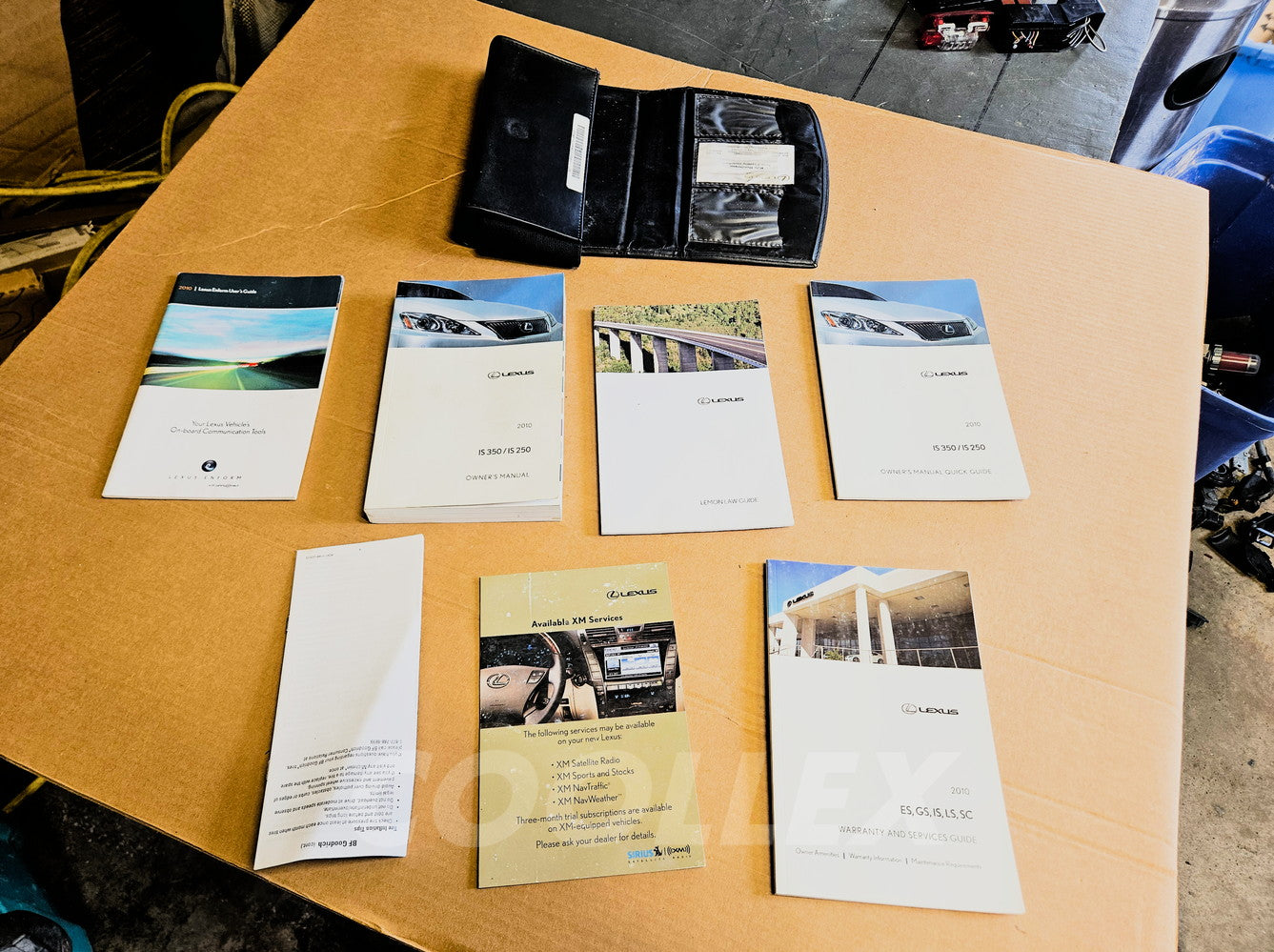 2009 Lexus Is250 Rwd Owners Manual Guide With Cover Oem Used