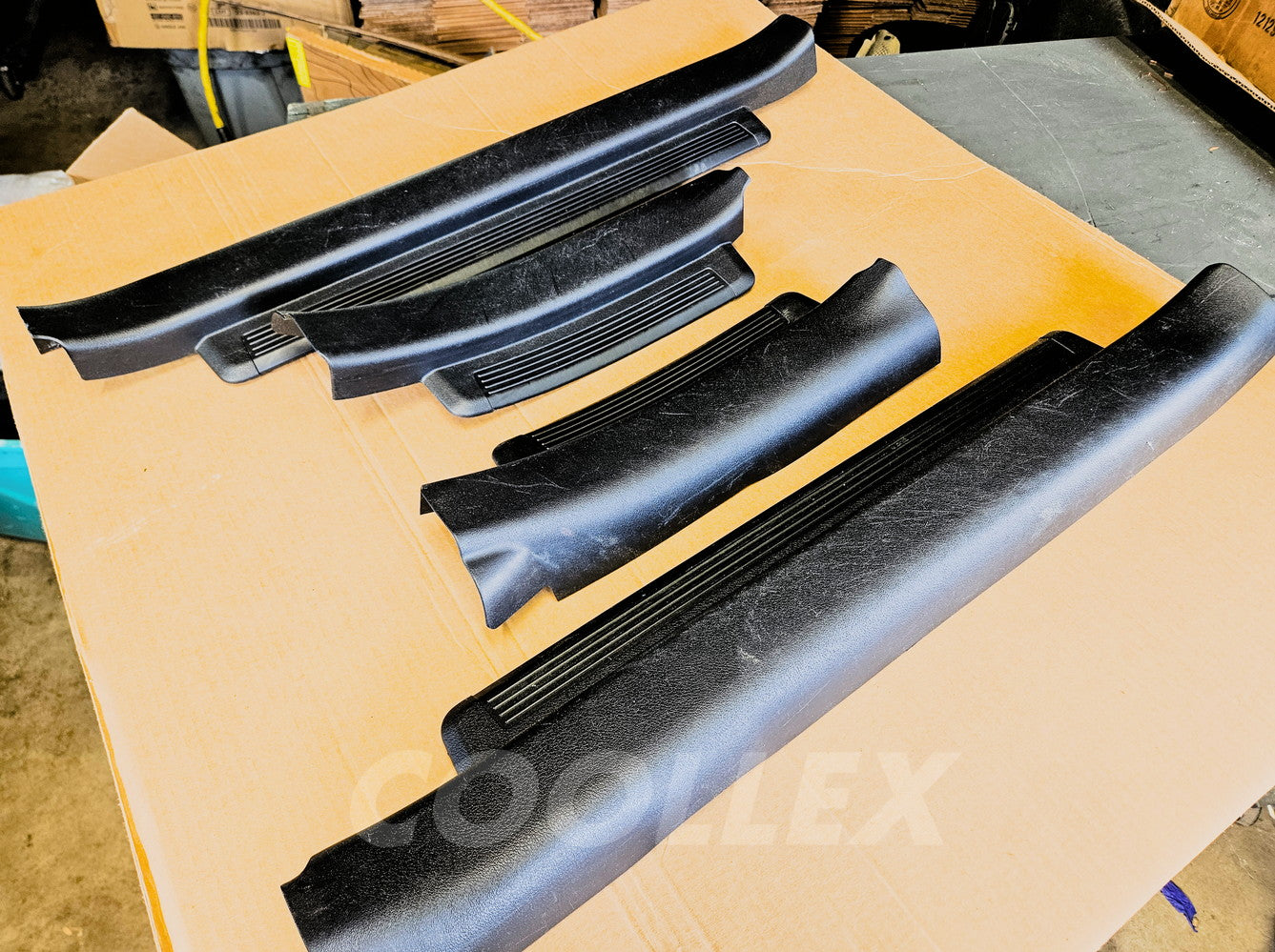 06-13 Lexus Is250 Is350 Black Sill Door Trim Set 67914-53041-C0, 67913-53041-C0 Oem Used