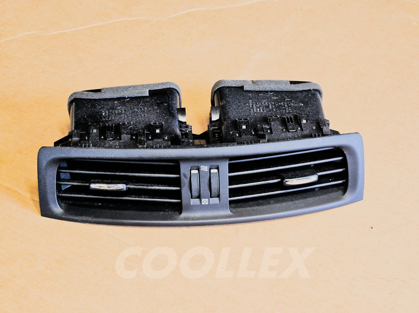09-10 Lexus Is250 Is350 Center Dash Vents 55670-53020 Oem Used