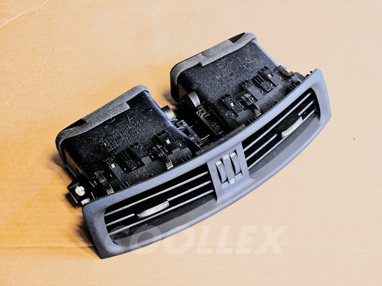 09-10 Lexus Is250 Is350 Center Dash Vents 55670-53020 Oem Used