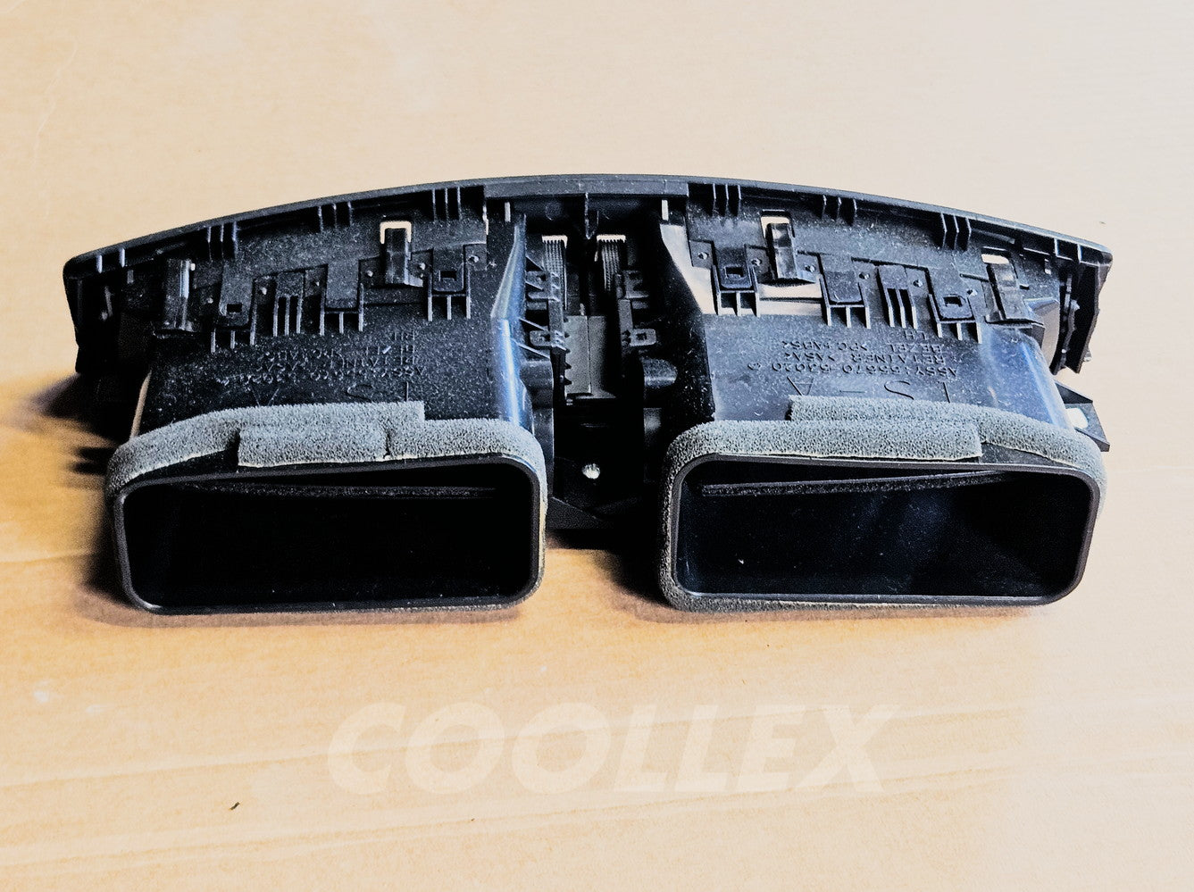 09-10 Lexus Is250 Is350 Center Dash Vents 55670-53020 Oem Used
