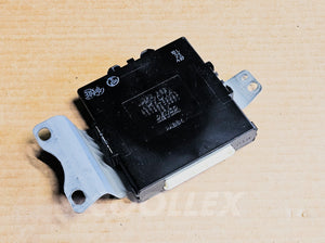 06-13 Lexus Is250 Instrument panel, power source module 89670-53090 Oem Used
