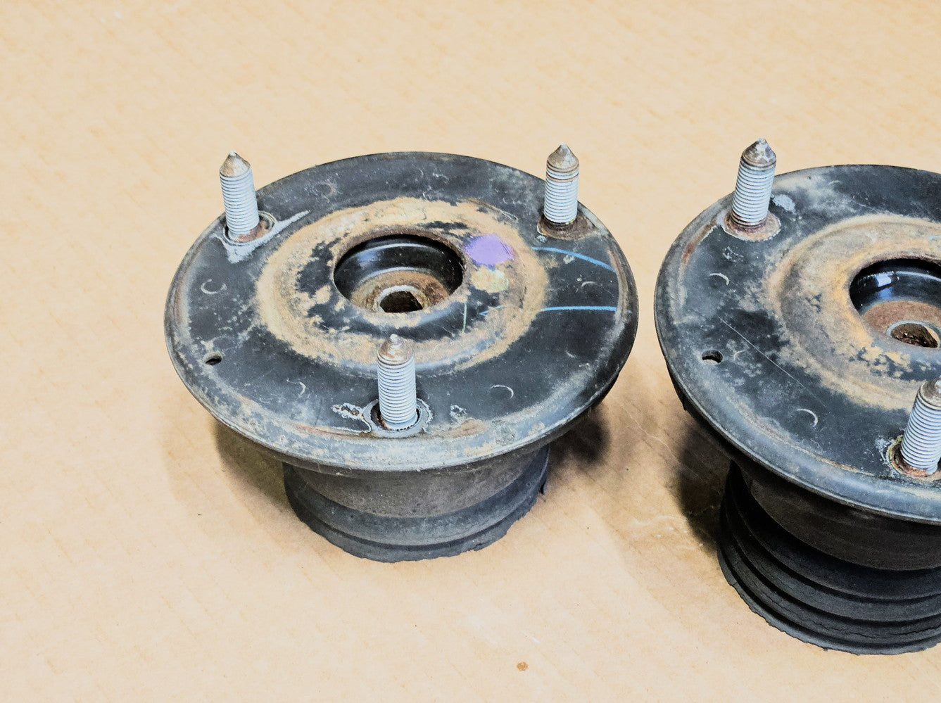 06-15 Lexus Is250 Front Strut Mounts 48680-53031 Oem Used
