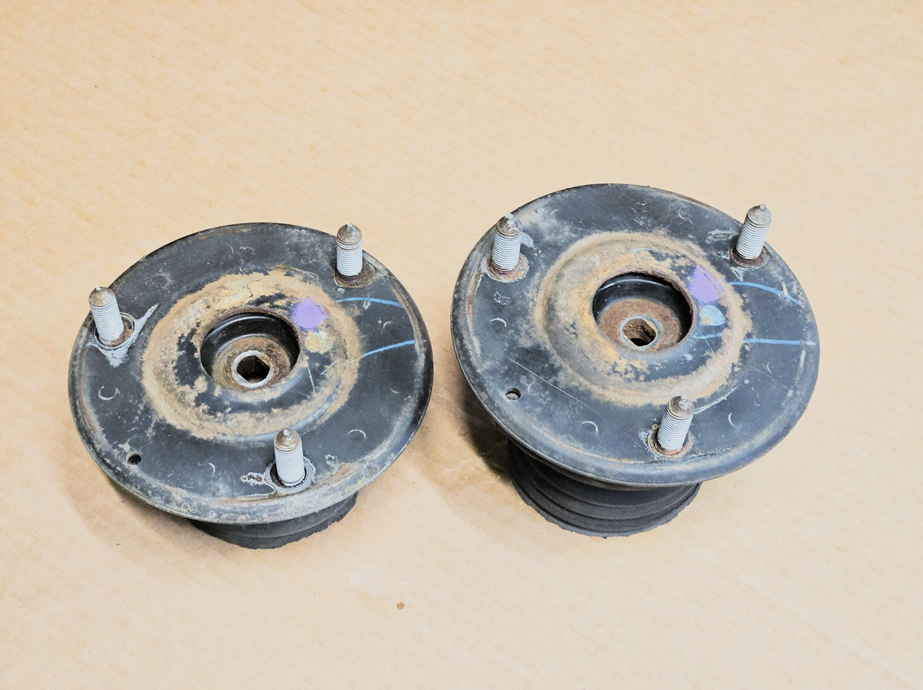 06-15 Lexus Is250 Front Strut Mounts 48680-53031 Oem Used