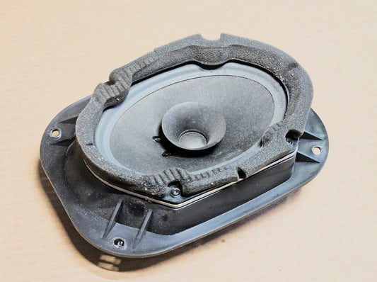 2007-2014 Ford Expedition Rear Door Speaker 8L1T-19B135-BA Oem Used