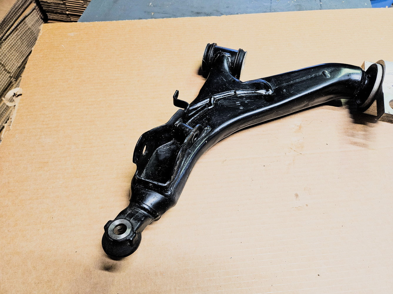 2006-2013 Front Lh Lower Control Arm 48640-30290 Oem Used