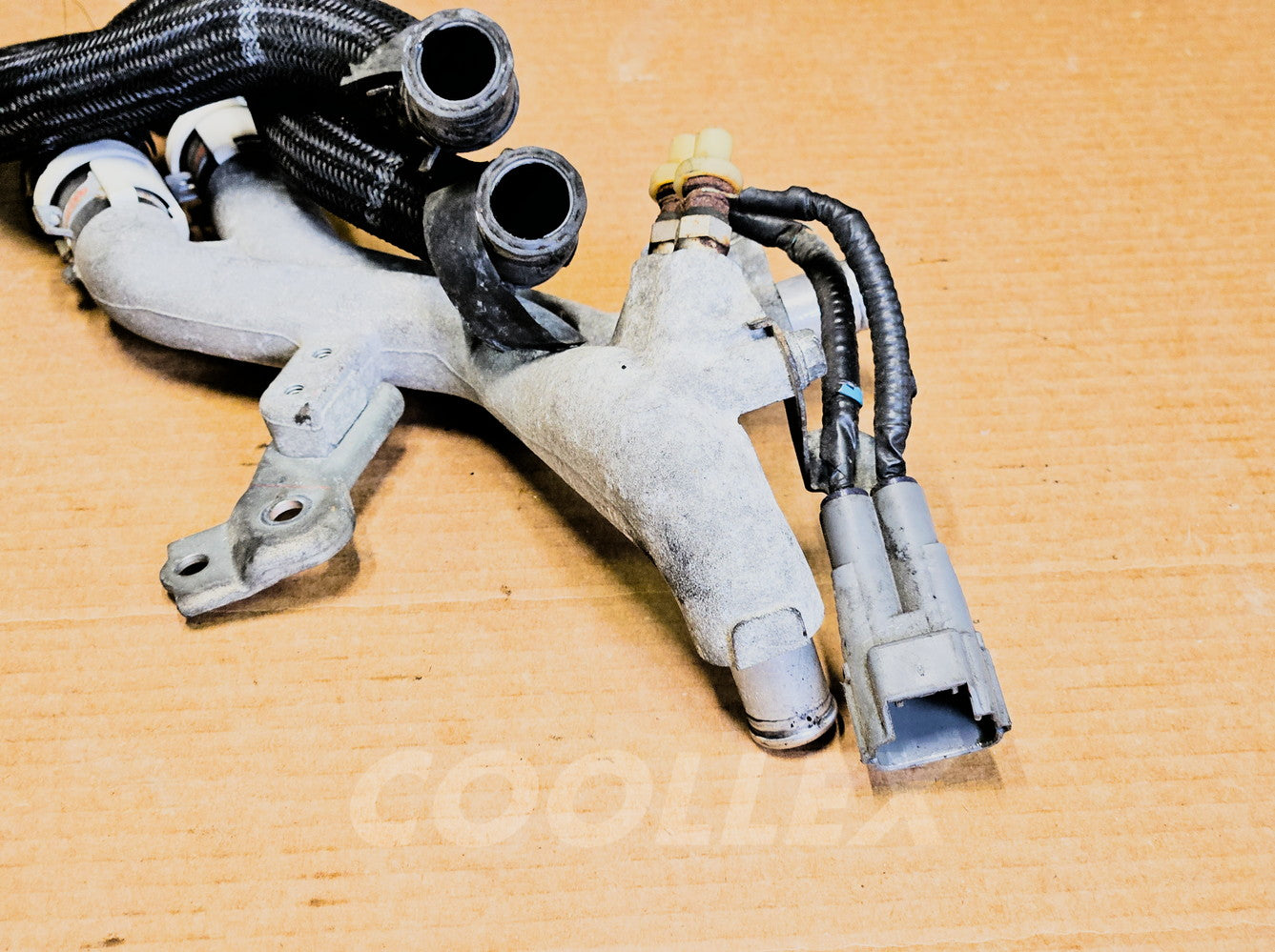 2006-2015 Lexus Is250 Water Hose Joint 16291-31060 Oem Used