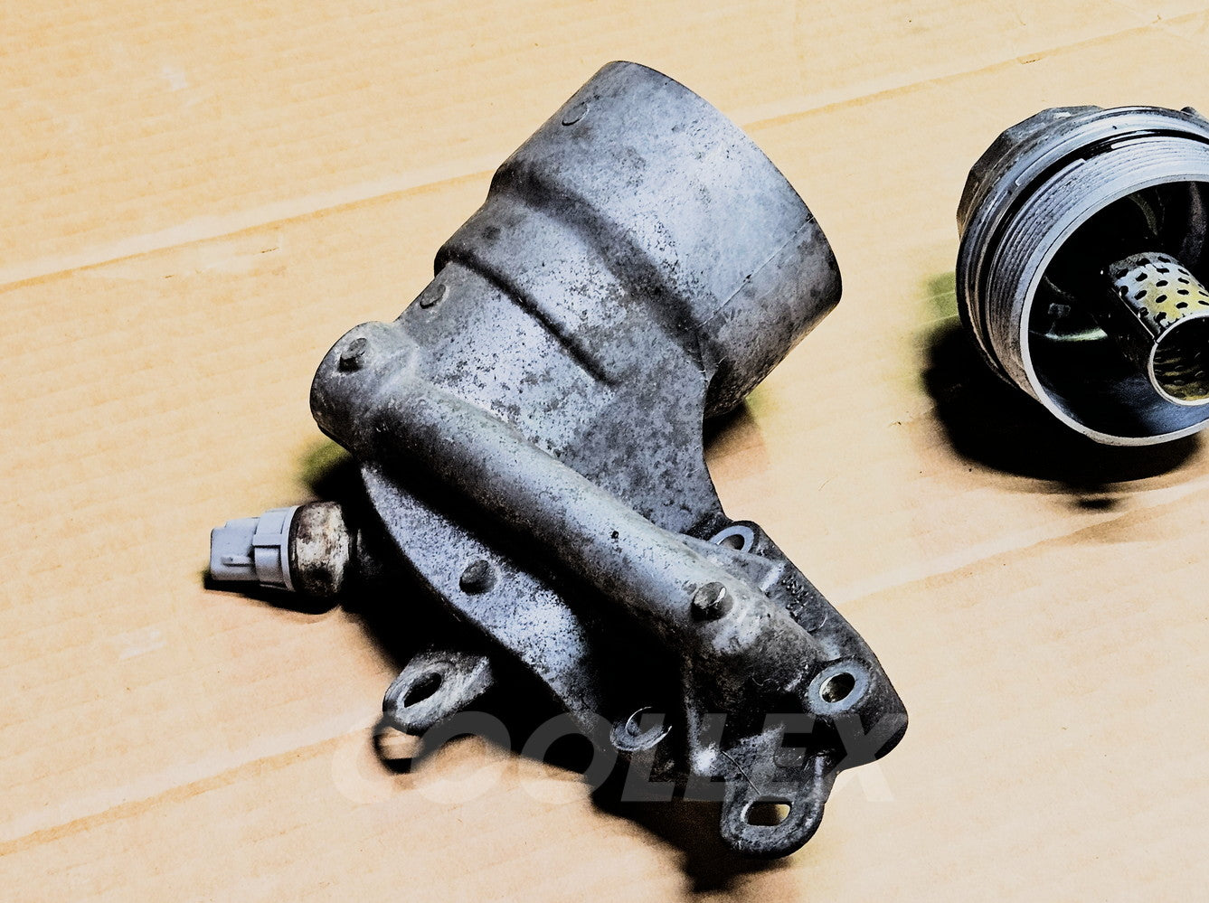 2006-2013 Lexus IS250 Awd Oil Filter Housing 15670-31020 Oem Used
