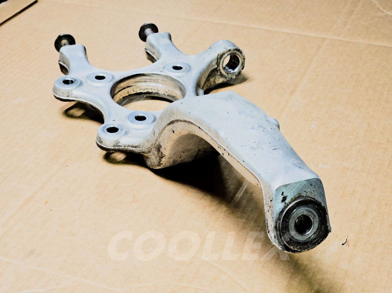 2006-13 Lexus Is250 AWD Front Rh Passenger Steering Knuckle 43201-53020 Oem Used