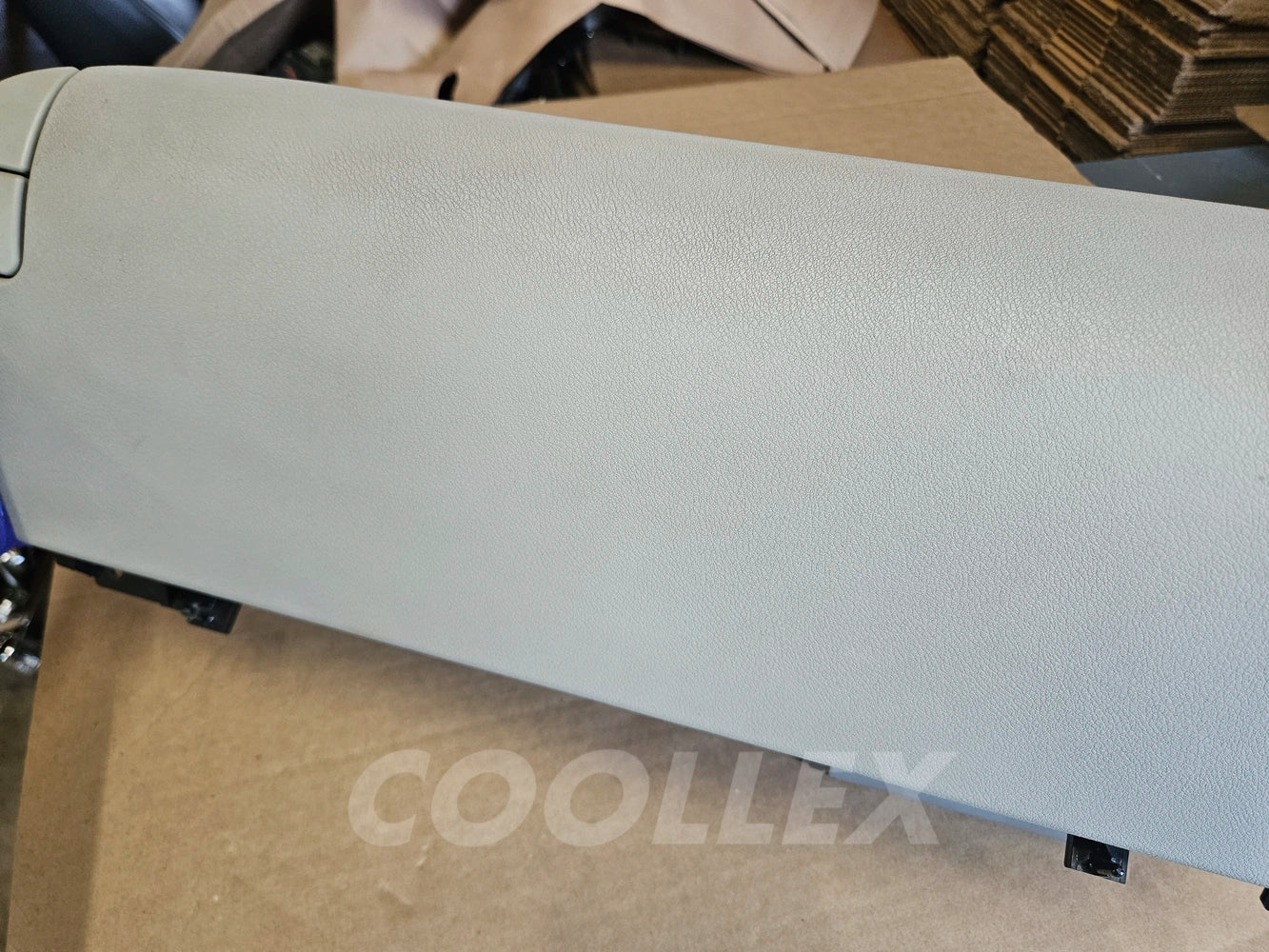 2009-2010 Lexus Is250 Glove Box Gray 55550-53062-B0 Oem Used