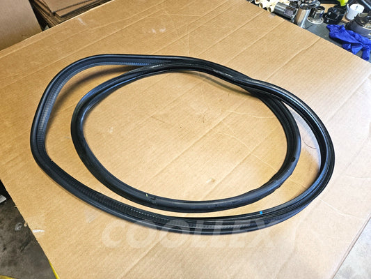 2006-13 Lexus Is250 Trunk WeatherStrip Seal 64461-53020 Oem Used