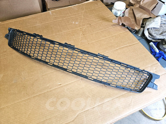 09-10 Lexus Is250 Lower Bumper Grille 53113-53010 Oem Used