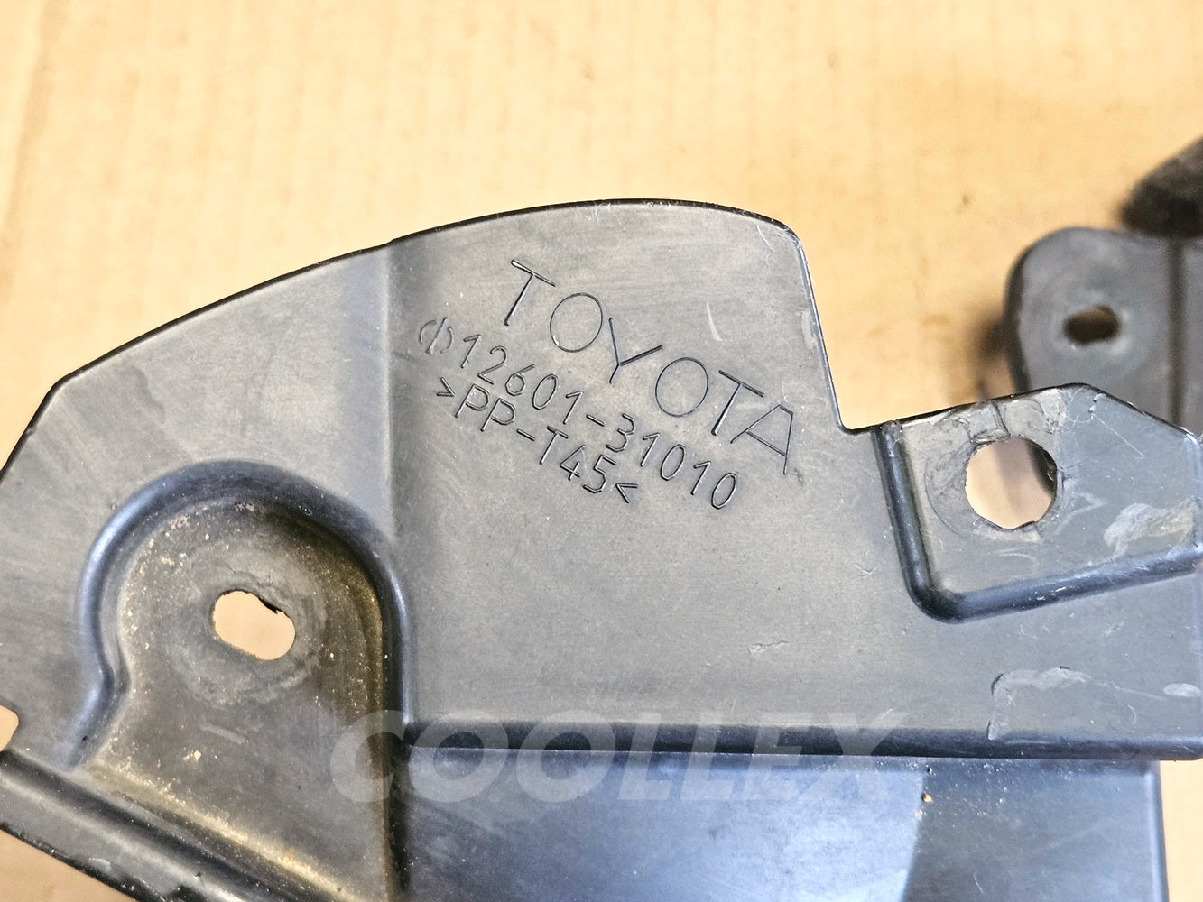 06-18 Lexus Is250 Is350 Timing Covers Set 12602-31013, 12601-31010 Oem Used