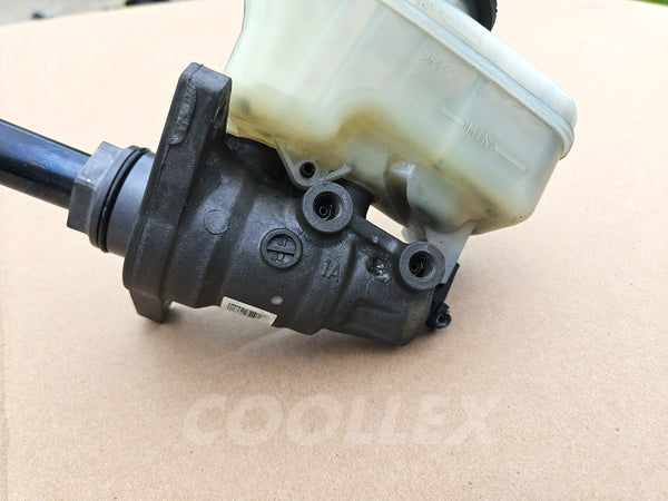 06-15 Lexus Is250 Master Brake Cylinder 47028-30030 Oem Used