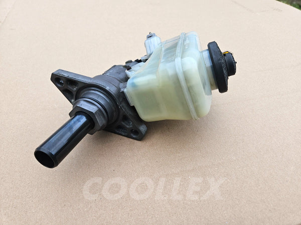 06-15 Lexus Is250 Master Brake Cylinder 47028-30030 Oem Used