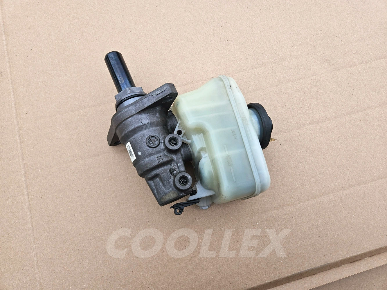 06-15 Lexus Is250 Master Brake Cylinder 47028-30030 Oem Used