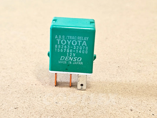 01-2012 Skid Control Relay 88263-08010 Oem Used