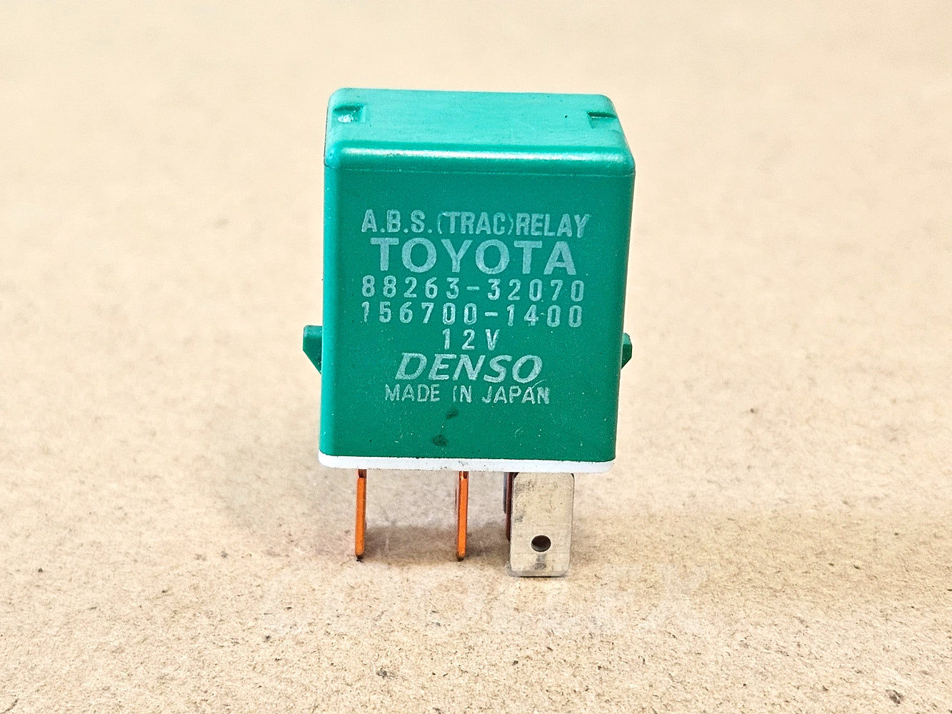 01-2012 Skid Control Relay 88263-08010 Oem Used