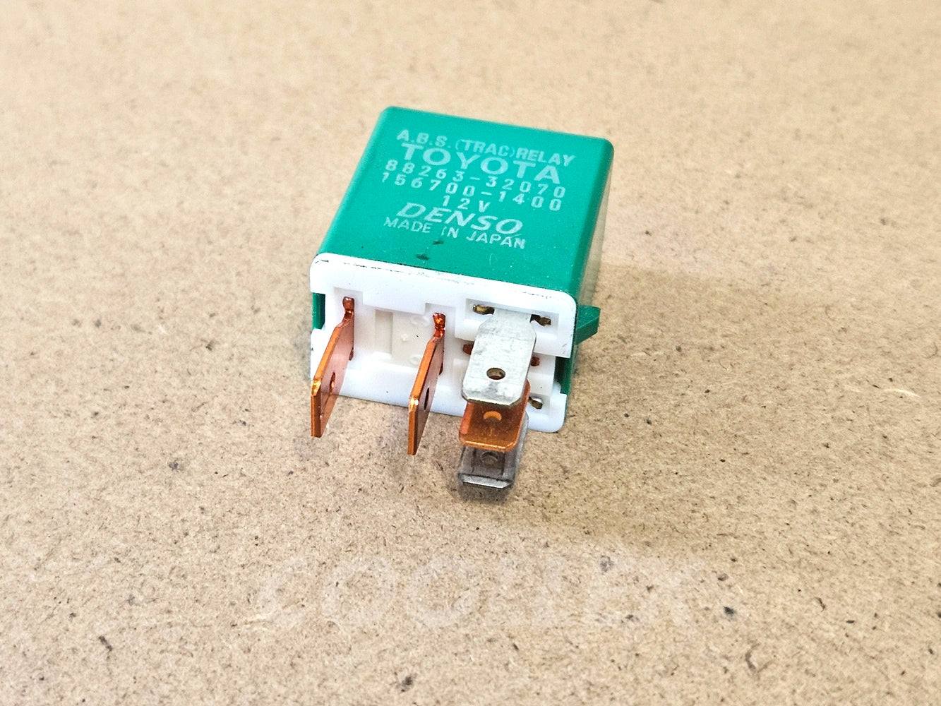 01-2012 Skid Control Relay 88263-08010 Oem Used