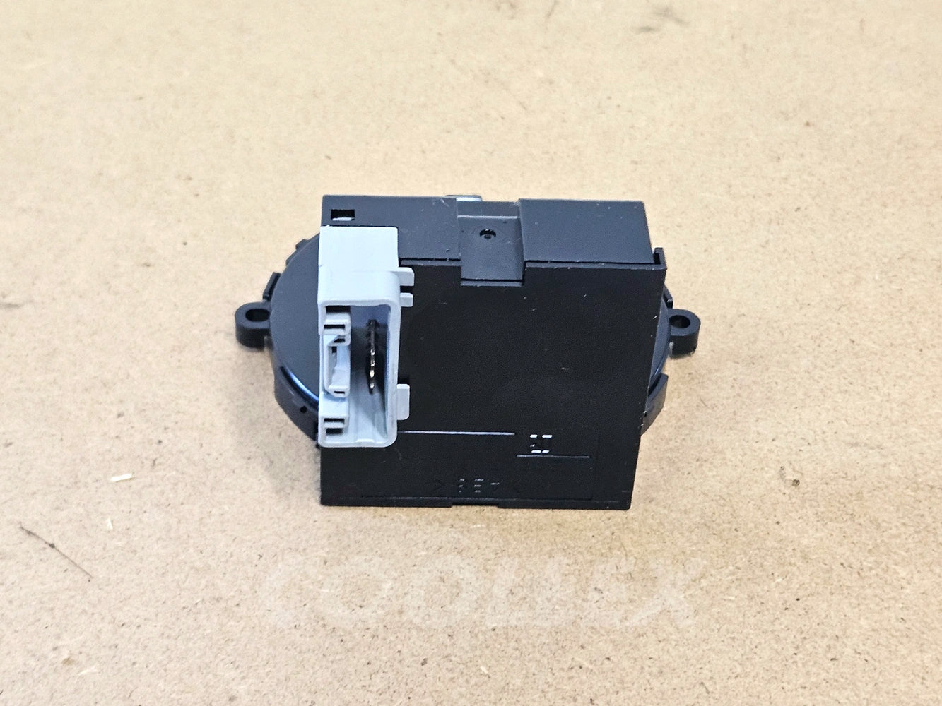 06-2013 Lexus Is250 Is350 Steering Position Angle Sensor 89245-52030 Oem Used